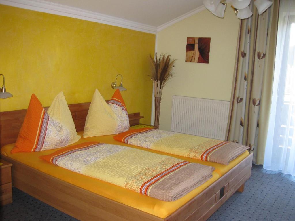 Gaestehaus Stroitz Drobollach am Faakersee Room photo